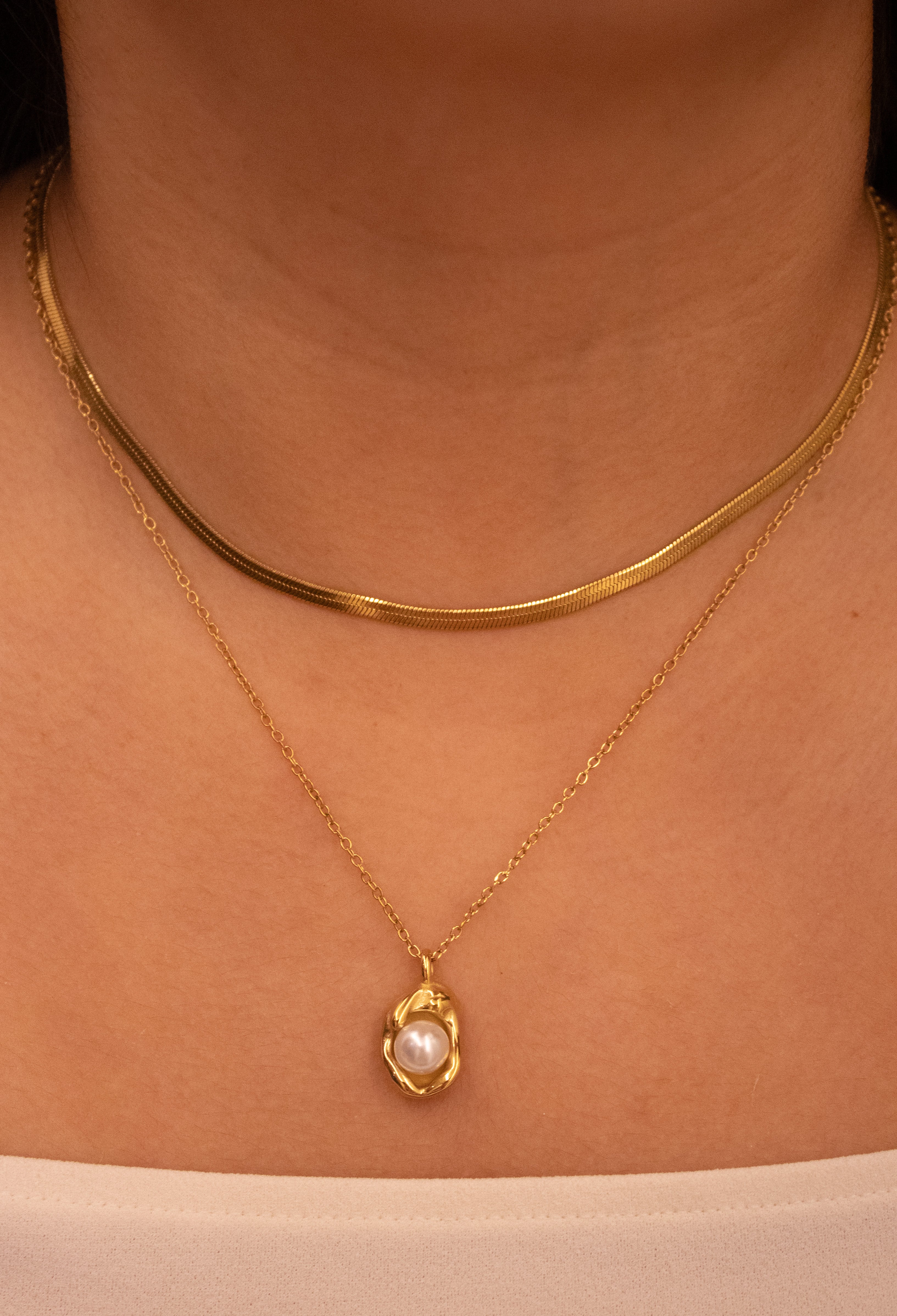 Collar Golden Frame