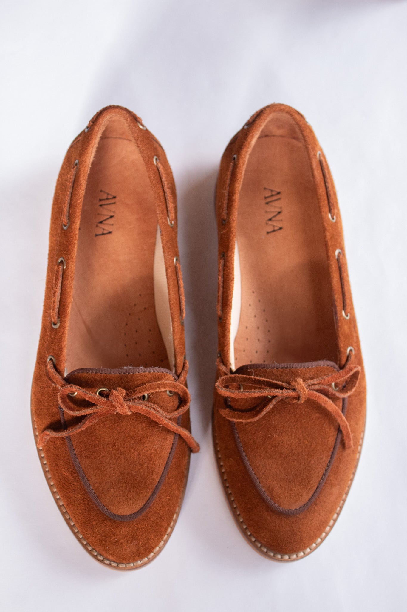 Mocasin detalle Cordón