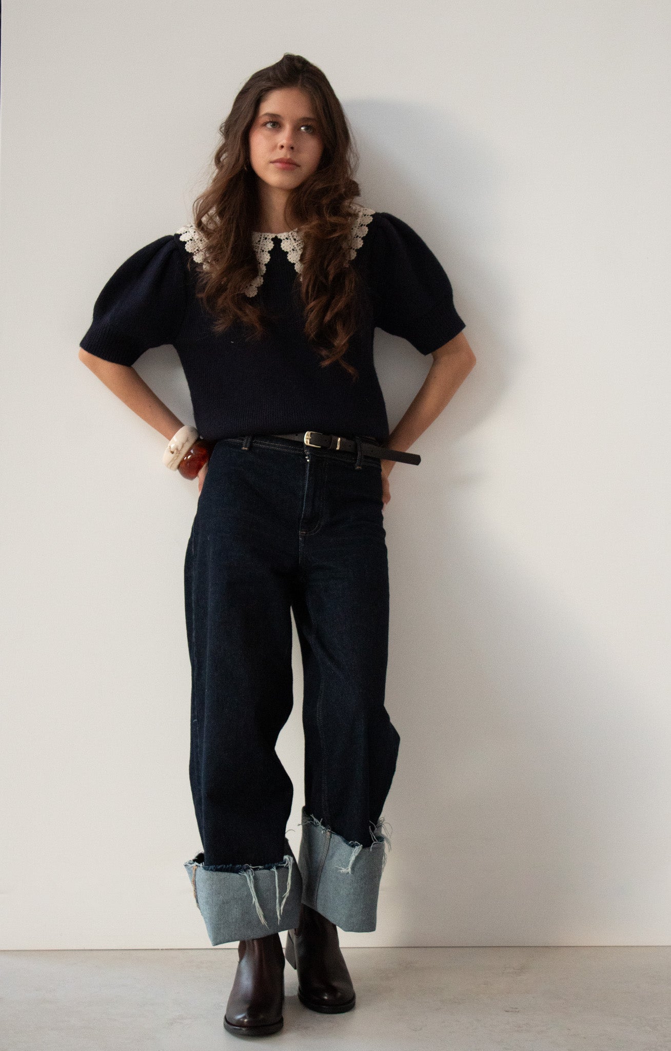 Botín tacón bajo hebilla