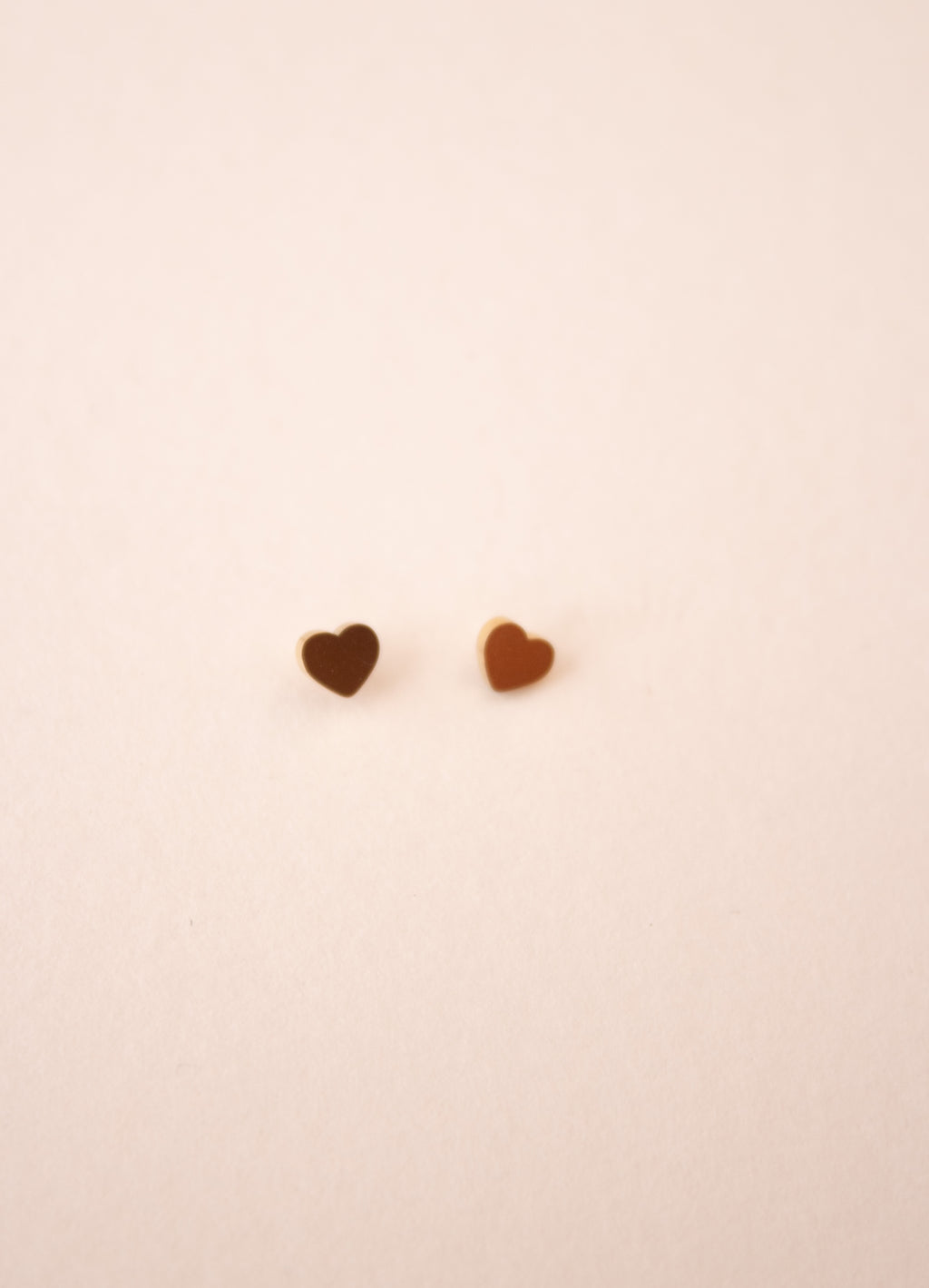 Aretes heart stud